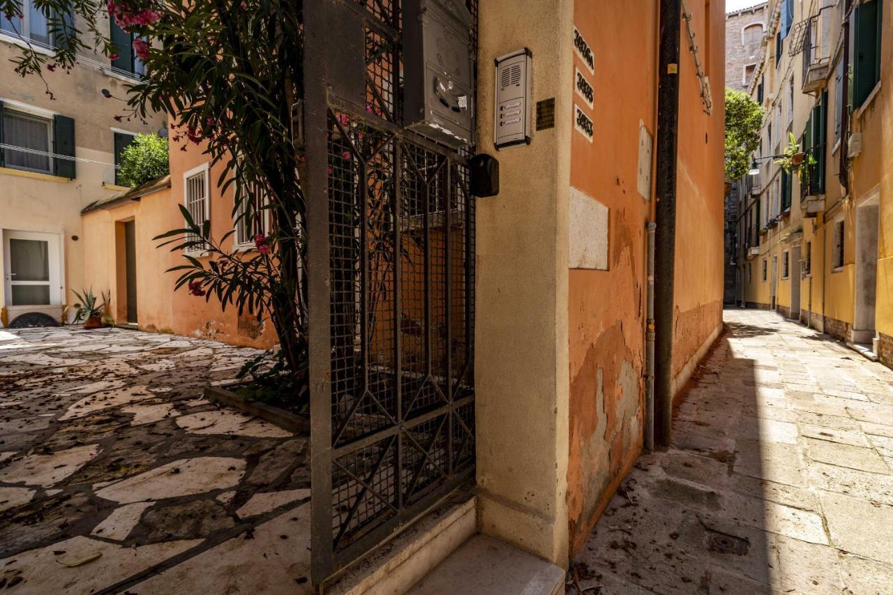 Ca' San Carlo Residence By Wonderful Italy Veneţia Exterior foto